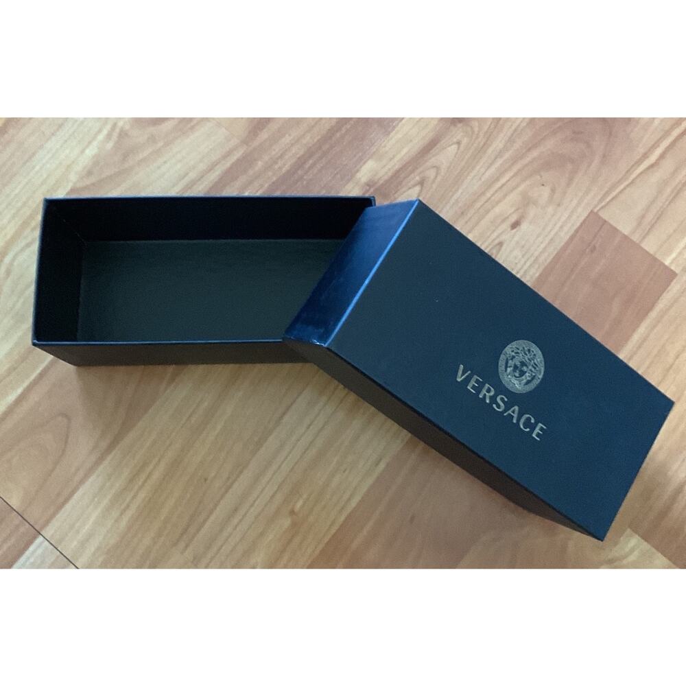 Versace empty sunglasses box - Picture 3 of 3